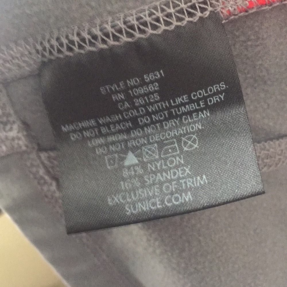 Sunice Lightweight Jacket - image 7